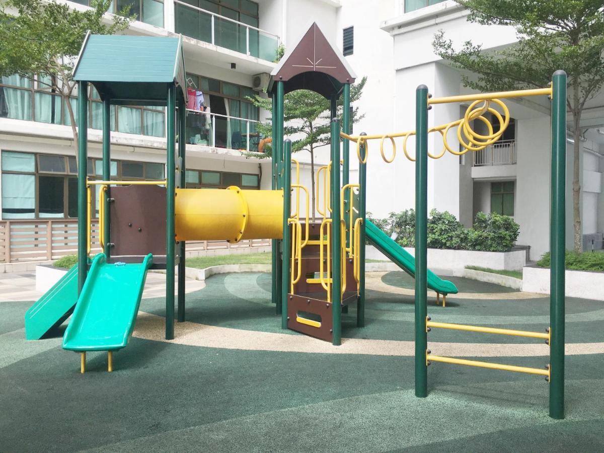 ג'והור בהרו Palazio Serviced Apartment In Mount Austin Near Aeon Ikea Toppen Hsi מראה חיצוני תמונה