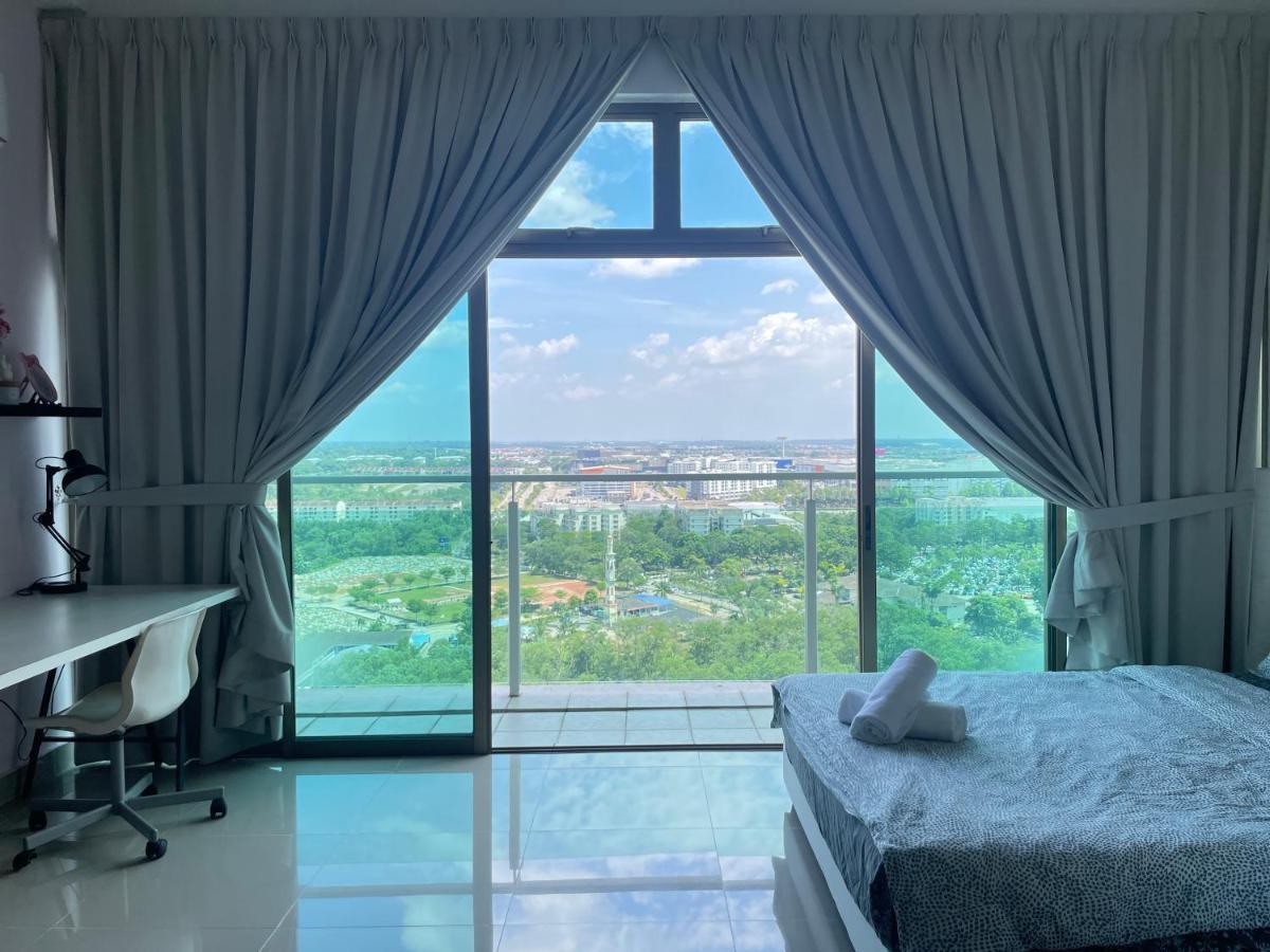 ג'והור בהרו Palazio Serviced Apartment In Mount Austin Near Aeon Ikea Toppen Hsi מראה חיצוני תמונה