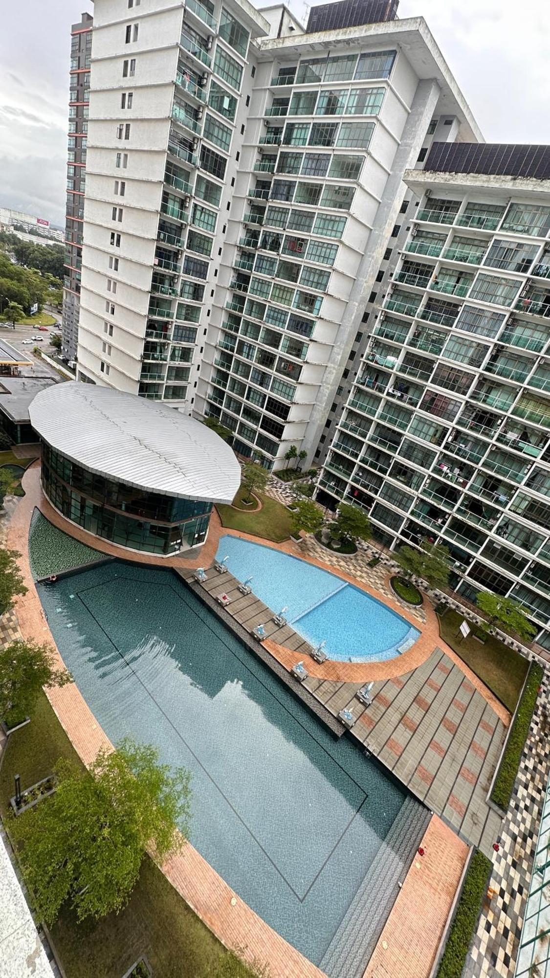ג'והור בהרו Palazio Serviced Apartment In Mount Austin Near Aeon Ikea Toppen Hsi מראה חיצוני תמונה