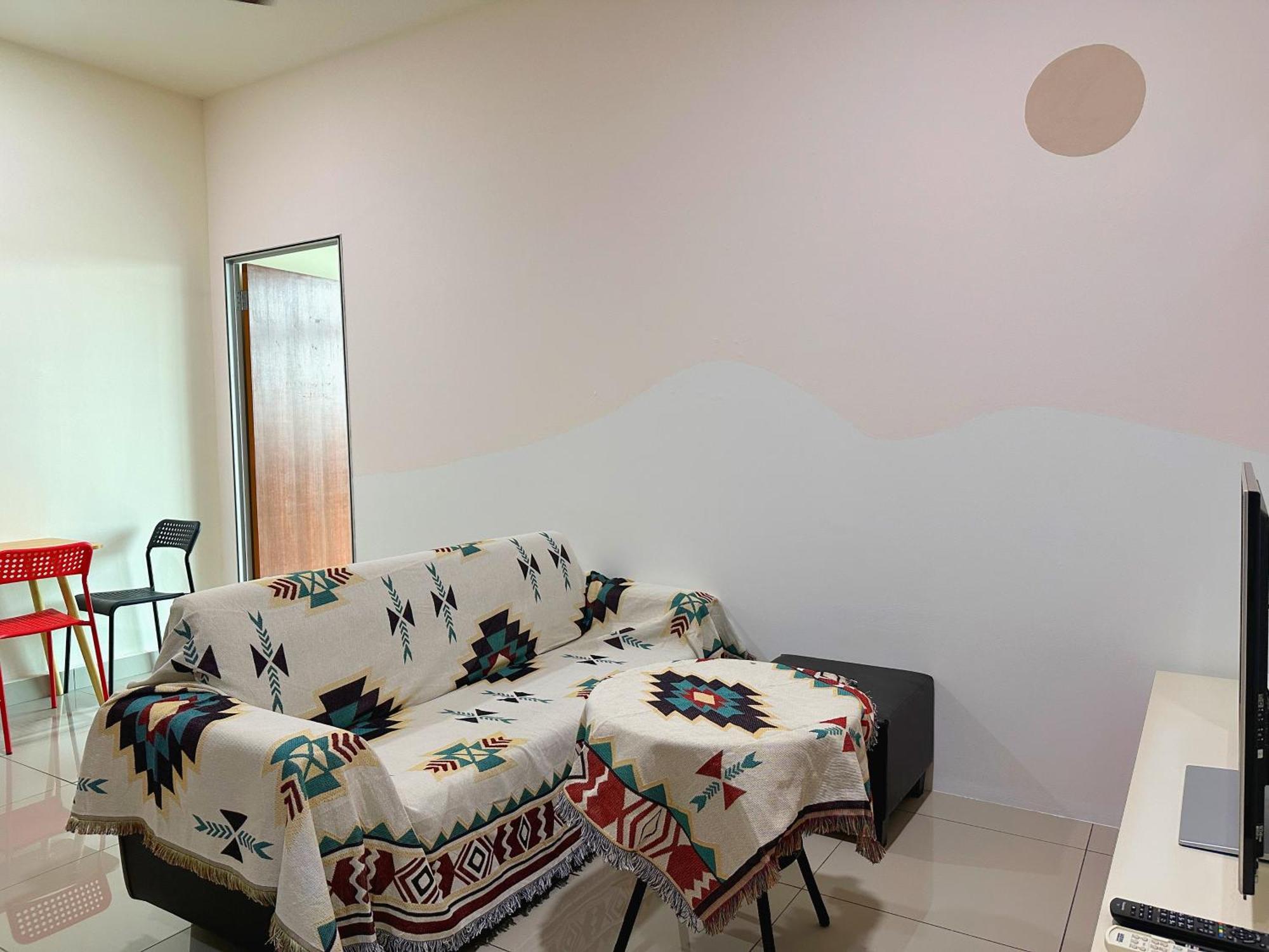 ג'והור בהרו Palazio Serviced Apartment In Mount Austin Near Aeon Ikea Toppen Hsi מראה חיצוני תמונה