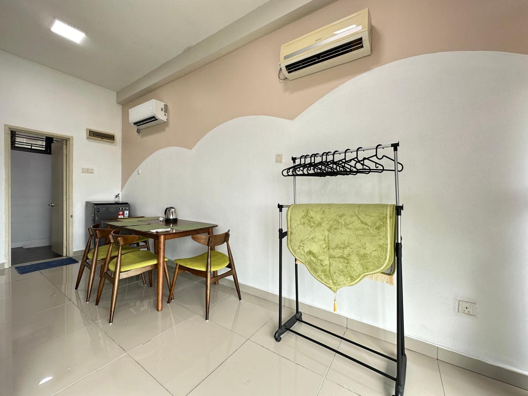 ג'והור בהרו Palazio Serviced Apartment In Mount Austin Near Aeon Ikea Toppen Hsi מראה חיצוני תמונה