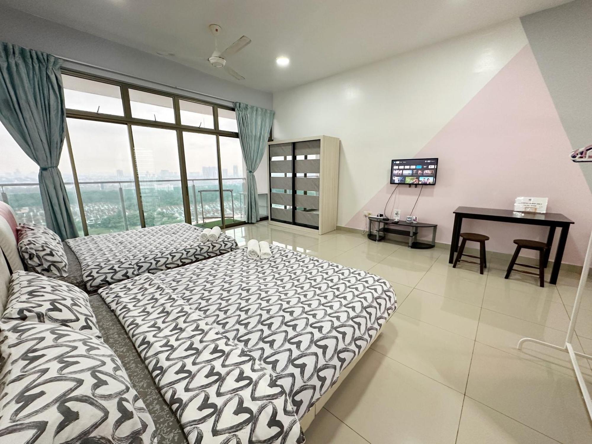 ג'והור בהרו Palazio Serviced Apartment In Mount Austin Near Aeon Ikea Toppen Hsi מראה חיצוני תמונה