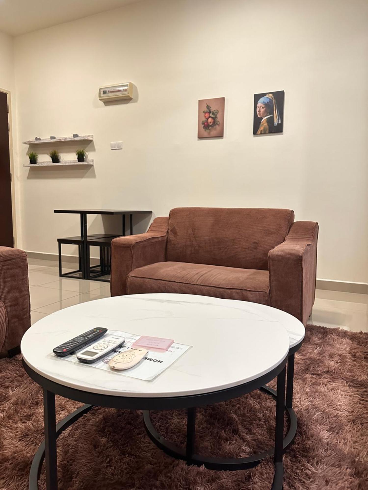 ג'והור בהרו Palazio Serviced Apartment In Mount Austin Near Aeon Ikea Toppen Hsi מראה חיצוני תמונה