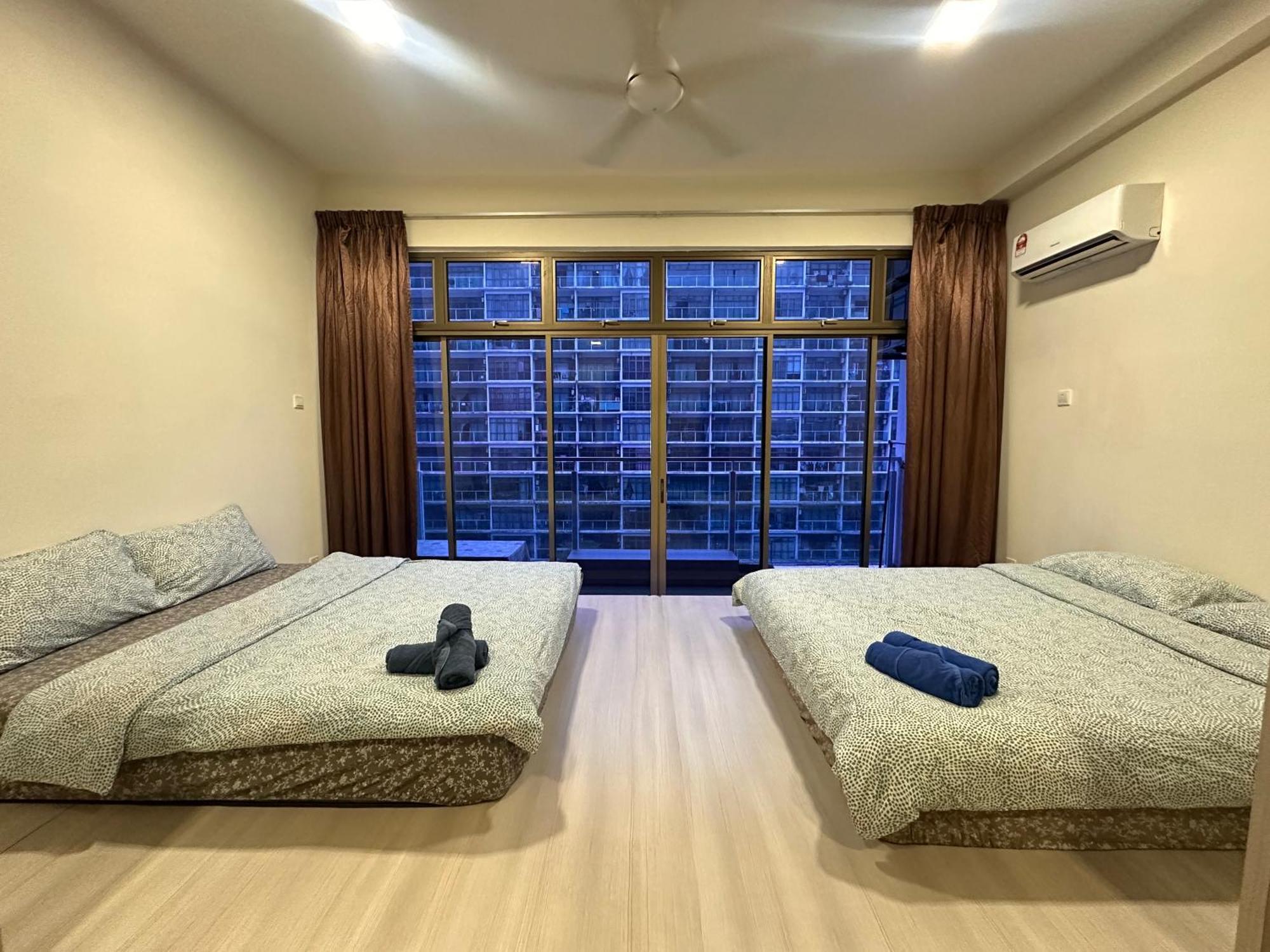 ג'והור בהרו Palazio Serviced Apartment In Mount Austin Near Aeon Ikea Toppen Hsi מראה חיצוני תמונה